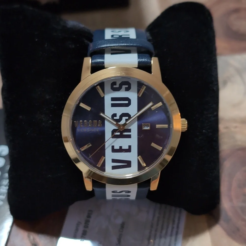 Versace Versus Leather 44mm Stainless Steel Water Resistant Watch New in Box ❤️